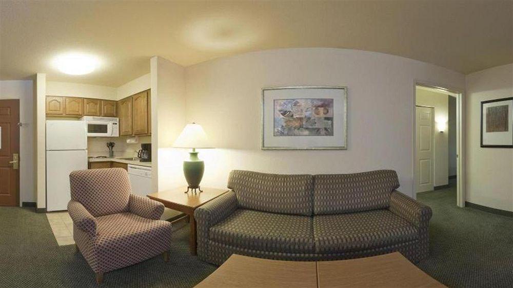 Staybridge Suites Corning By Ihg Exterior photo
