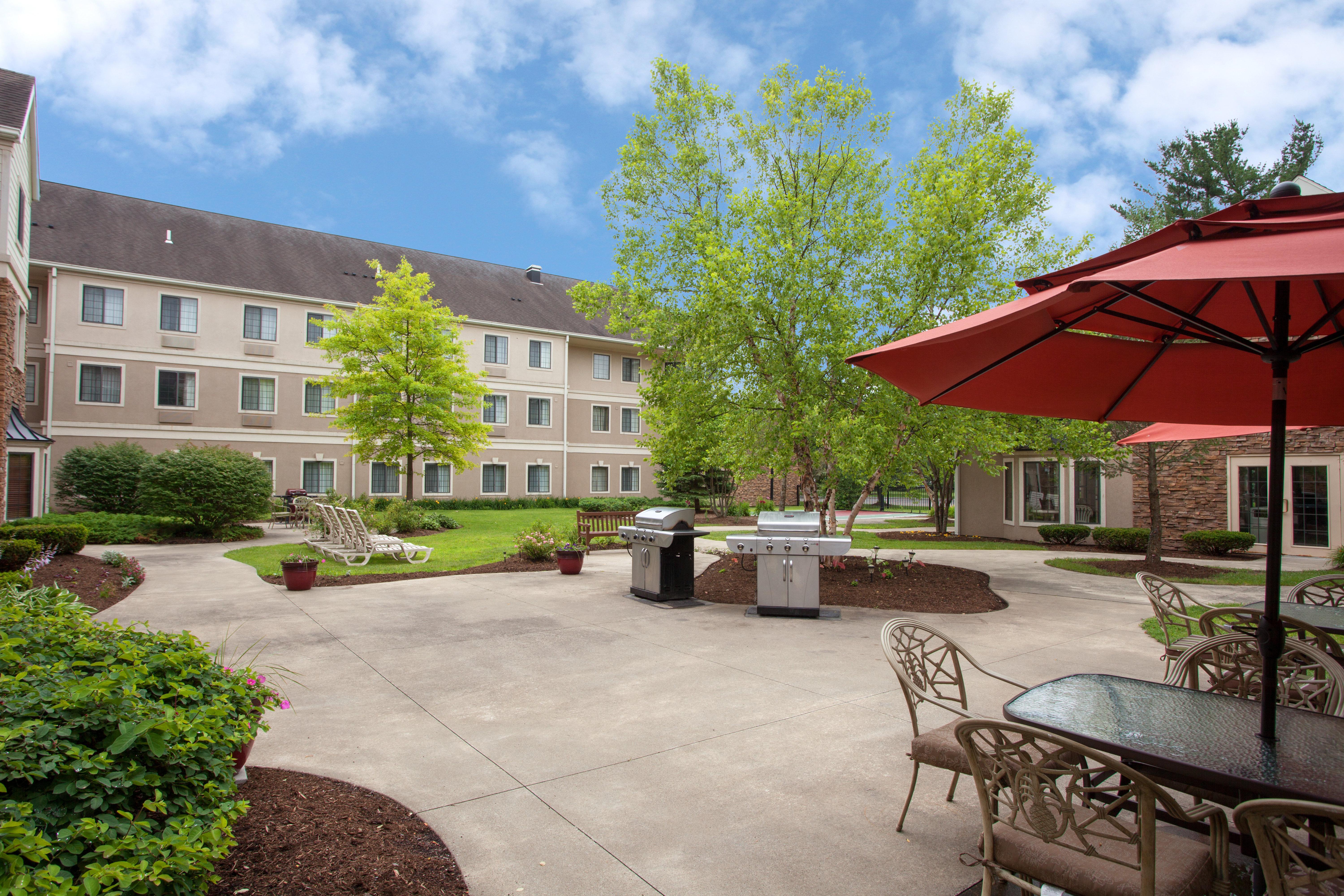 Staybridge Suites Corning By Ihg Exterior photo