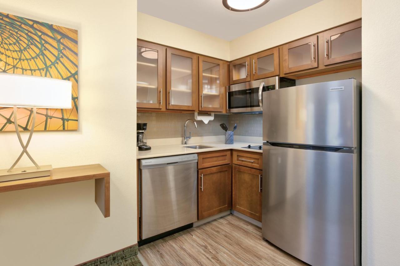 Staybridge Suites Corning By Ihg Exterior photo