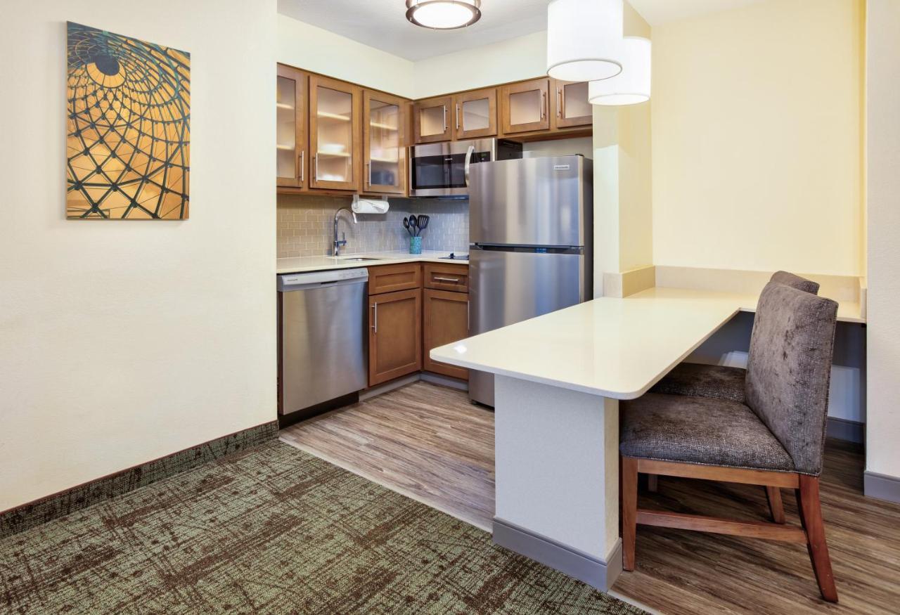 Staybridge Suites Corning By Ihg Exterior photo