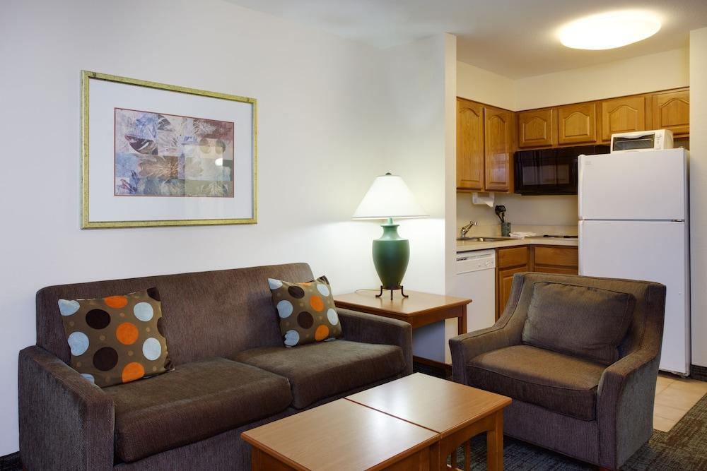 Staybridge Suites Corning By Ihg Exterior photo